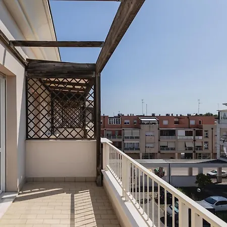 Angelic Darsena Ravenna